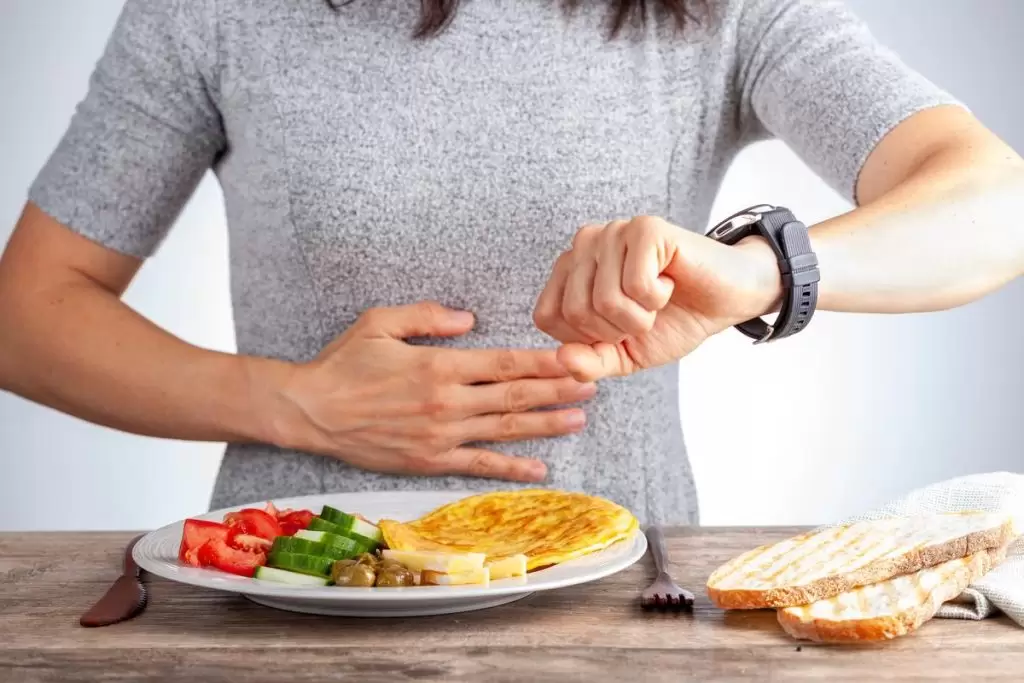 Aralıklı Oruç (Intermittent Fasting) Nedir, Nasıl Uygulanır? 3 aralıklı oruçta dikkat edilmesi gerekenler