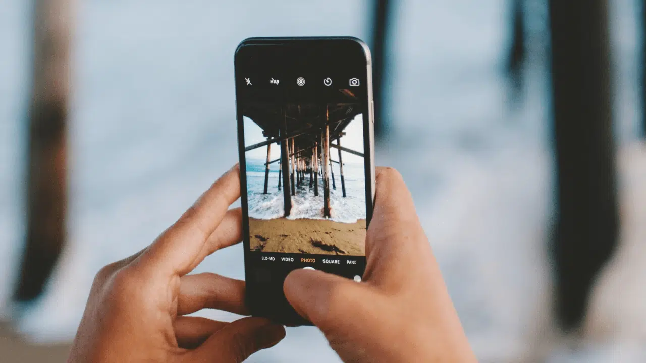 Akıllı Telefon Şarjı Neden Hızlı Bitiyor? 10 Neden ve Çözüm 4 Kamera ve Galeri Telefon