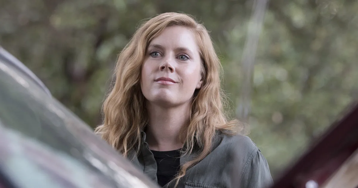 Dizi ve Film Tutkunları İçin Özel Kitap Önerileri 4 Sharp Objects